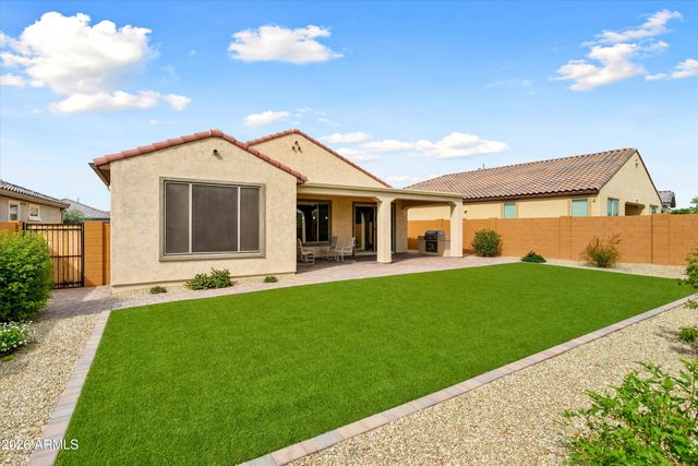27383 W WAHALLA Lane, Buckeye, AZ 85396