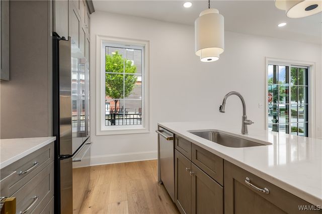 1300 Paul W Bryant 100, Tuscaloosa, AL 35401