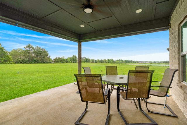 221 Private Road 33082, Sumner, TX 75486