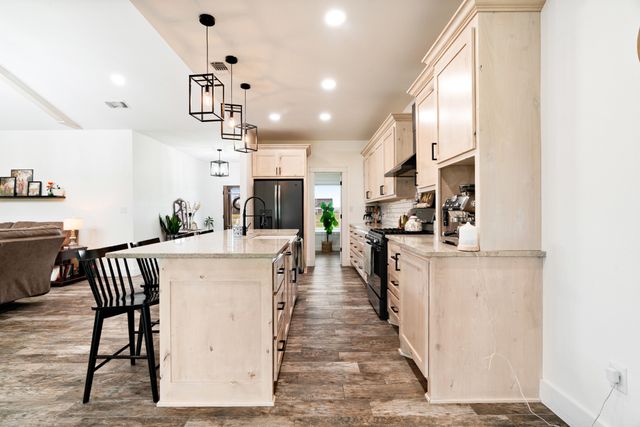 221 Private Road 33082, Sumner, TX 75486