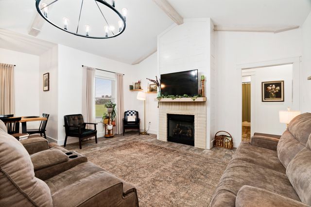 221 Private Road 33082, Sumner, TX 75486
