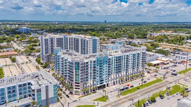 140 S Dixie Hwy 501, Hollywood, FL 33020