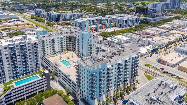 140 S Dixie Hwy 501, Hollywood, FL 33020