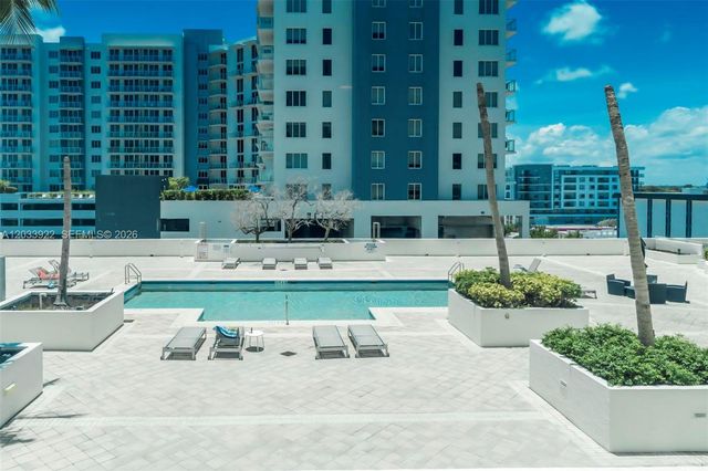 140 S Dixie Hwy 501, Hollywood, FL 33020