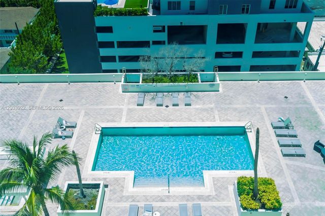 140 S Dixie Hwy 501, Hollywood, FL 33020