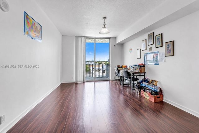 140 S Dixie Hwy 501, Hollywood, FL 33020