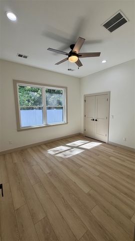 1810 Leonard Street, Grand Rapids, MI 49534