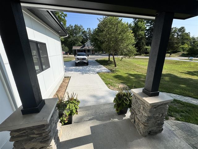 1810 Leonard Street, Grand Rapids, MI 49534