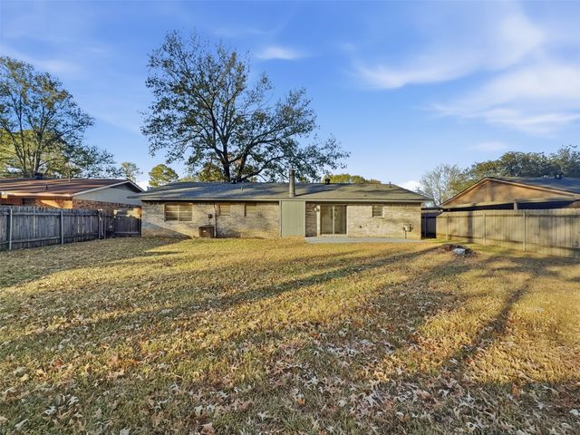 3415 Tara Lane, Shreveport, LA 71118