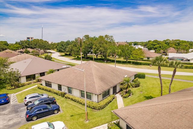 1607 Laurel Leaf Lane B, Fort Pierce, FL 34950