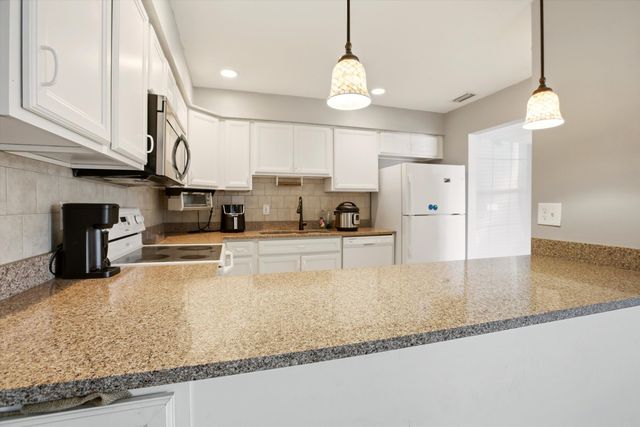 1607 Laurel Leaf Lane B, Fort Pierce, FL 34950