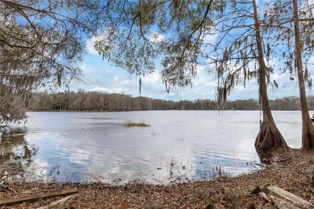 8763 E Anglers Court, Floral City, FL 34436