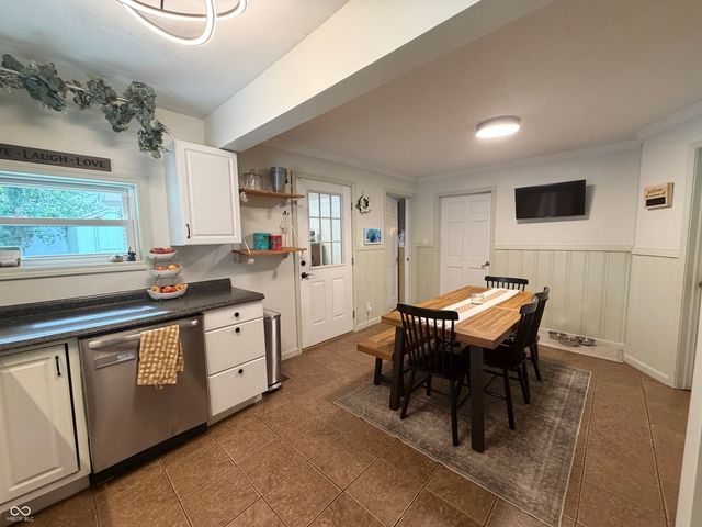 194 N Indiana Street, Danville, IN 46122