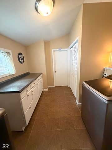 194 N Indiana Street, Danville, IN 46122