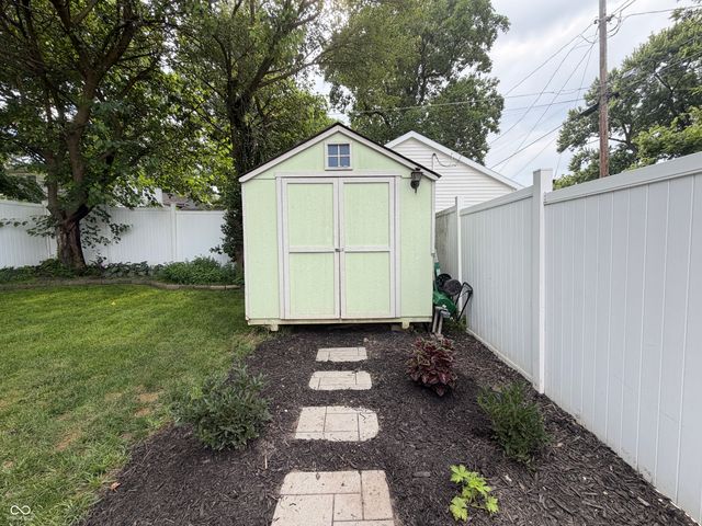 194 N Indiana Street, Danville, IN 46122