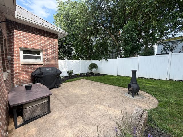 194 N Indiana Street, Danville, IN 46122