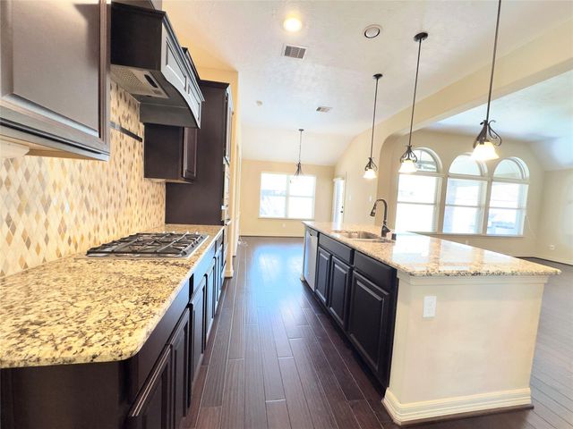 179 Hearthshire Circle, The Woodlands, TX 77354