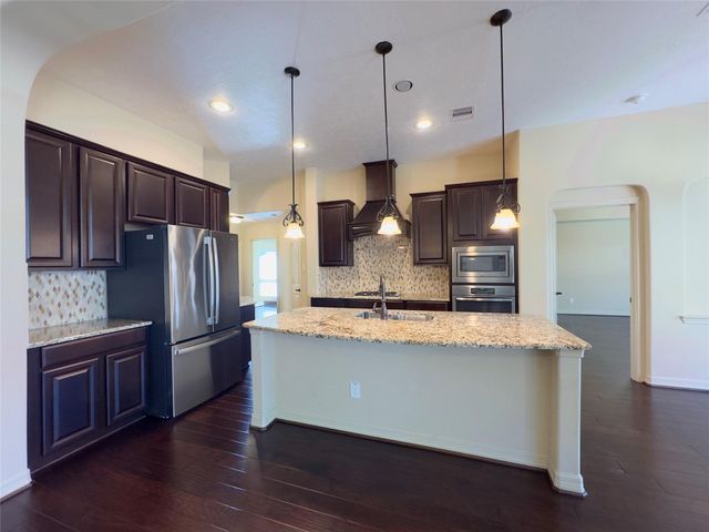 179 Hearthshire Circle, The Woodlands, TX 77354