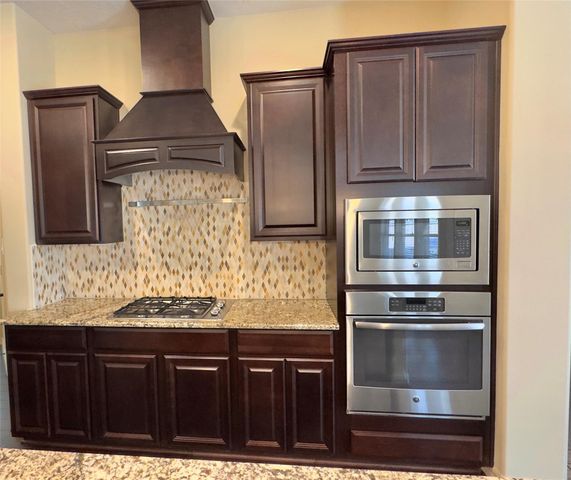 179 Hearthshire Circle, The Woodlands, TX 77354