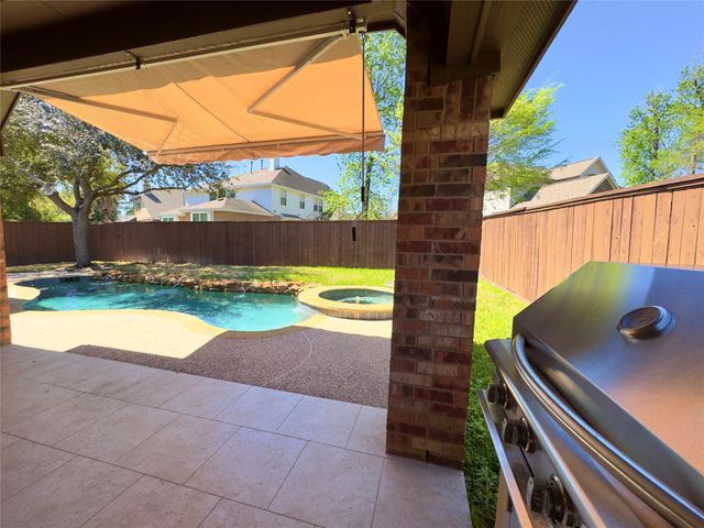 179 Hearthshire Circle, The Woodlands, TX 77354