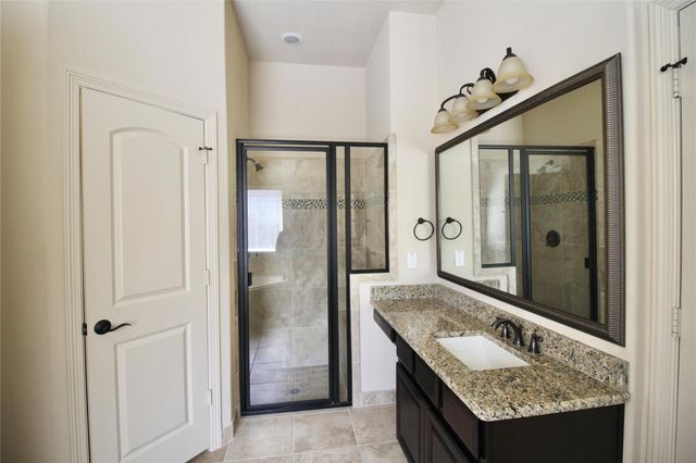 179 Hearthshire Circle, The Woodlands, TX 77354