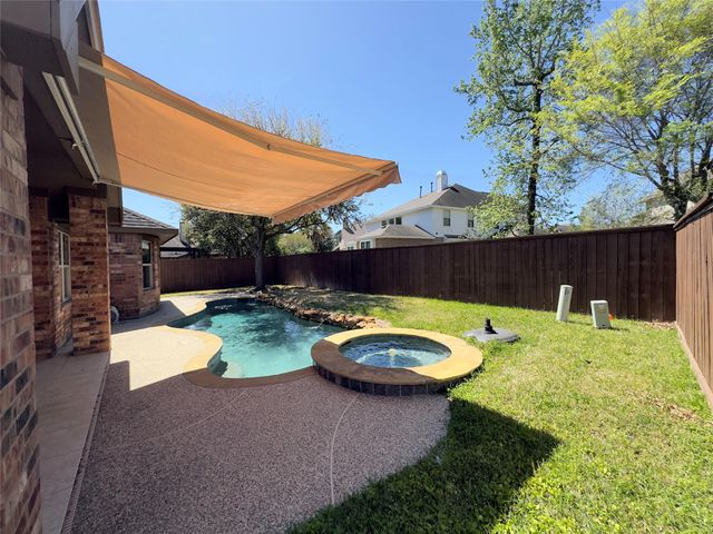 179 Hearthshire Circle, The Woodlands, TX 77354