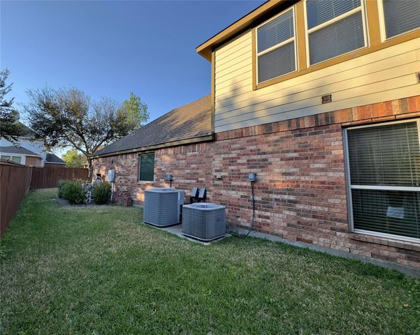 179 Hearthshire Circle, The Woodlands, TX 77354