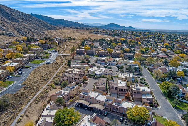 13246 Candelaria Road NE, Albuquerque, NM 87112