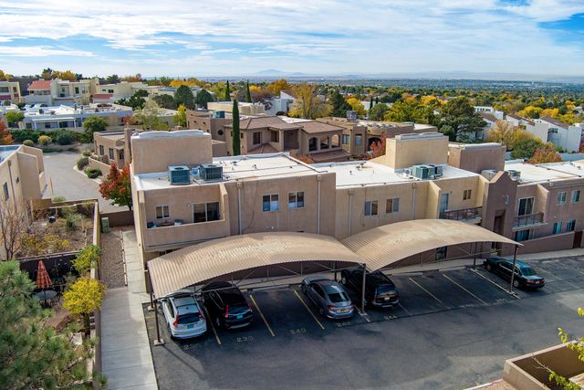 13246 Candelaria Road NE, Albuquerque, NM 87112