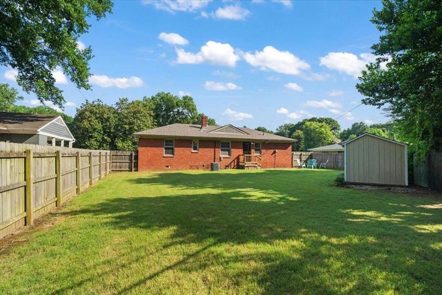 5117 SEA ISLE RD, Memphis, TN 38117