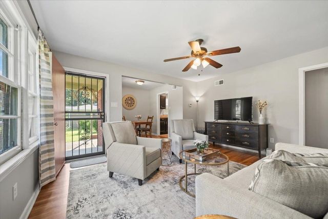 5117 SEA ISLE RD, Memphis, TN 38117