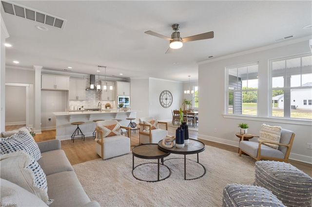 12185 Ava LN, Windsor, VA 23487