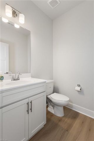 12185 Ava LN, Windsor, VA 23487