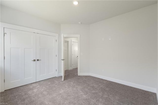 12185 Ava LN, Windsor, VA 23487
