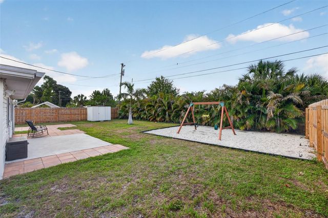 6740 31ST AVENUE N, St Petersburg, FL 33710