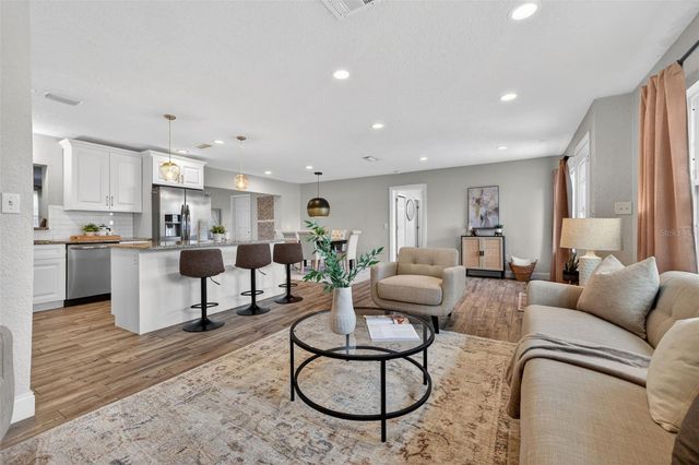6740 31ST AVENUE N, St Petersburg, FL 33710