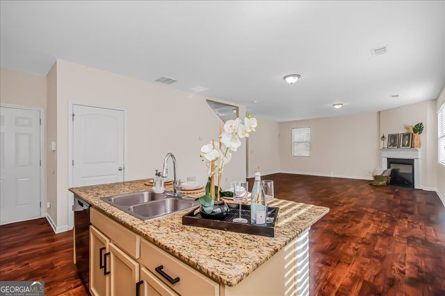 5487 Keyhaven Place, Atlanta, GA 30349