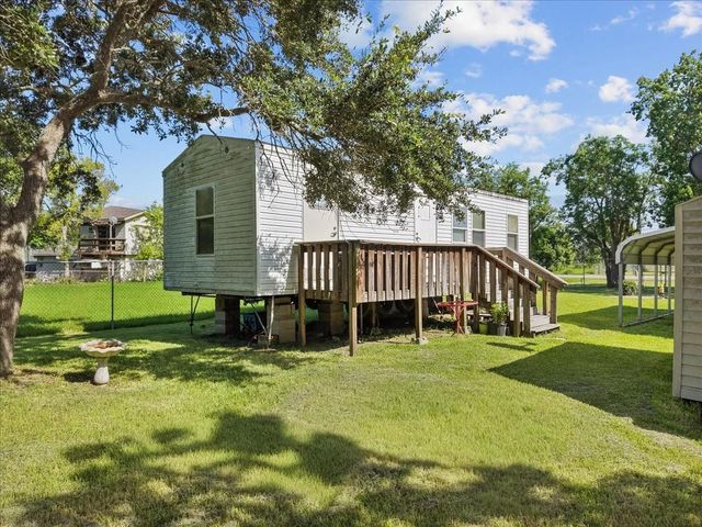 710 Broadway, Dickinson, TX 77539
