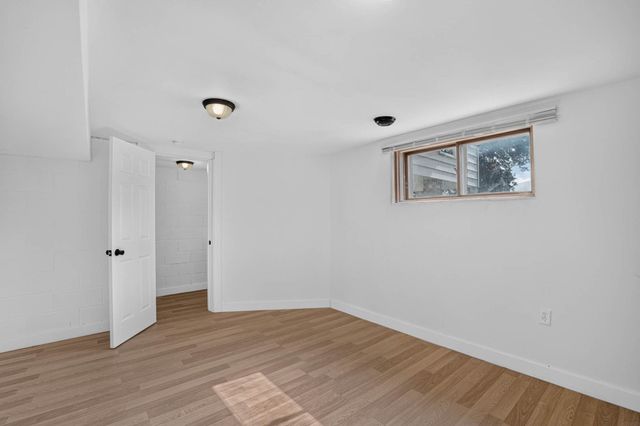 3541 Hammond Avenue, Waterloo, IA 50702