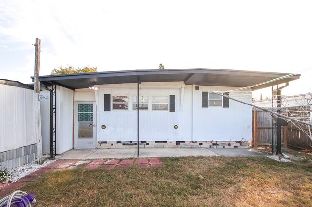 2125 KEPNER DRIVE, Holiday, FL 34691