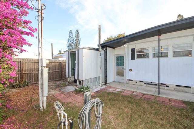 2125 KEPNER DRIVE, Holiday, FL 34691