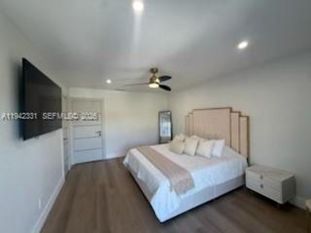 1955 NE 123rd St, North Miami, FL 33181