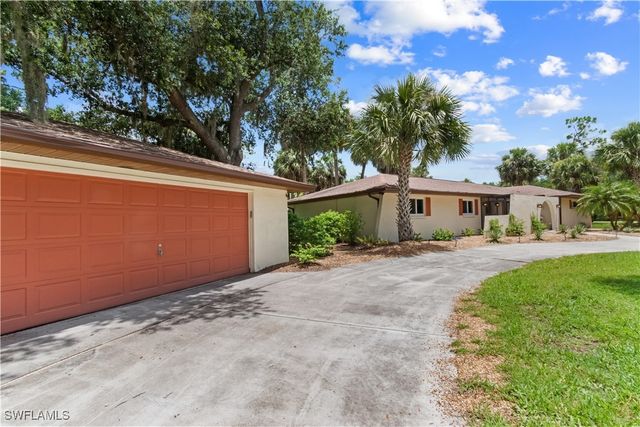 18381 Panther Trail LN, North Fort Myers, FL 33917