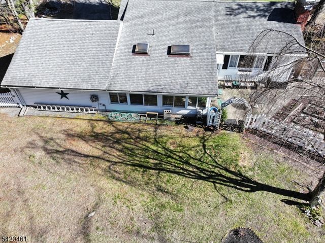 317 Wagon Wheel Rd, Montague Twp., NJ 07827