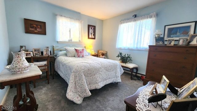 317 Wagon Wheel Rd, Montague Twp., NJ 07827