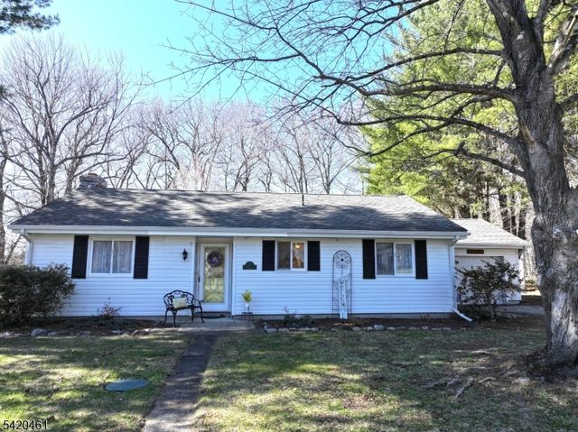 317 Wagon Wheel Rd, Montague Twp., NJ 07827