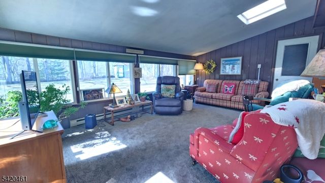 317 Wagon Wheel Rd, Montague Twp., NJ 07827