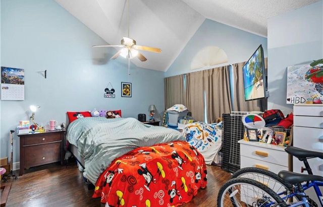 1907 Aynsley Way 32-2, Vero Beach, FL 32966