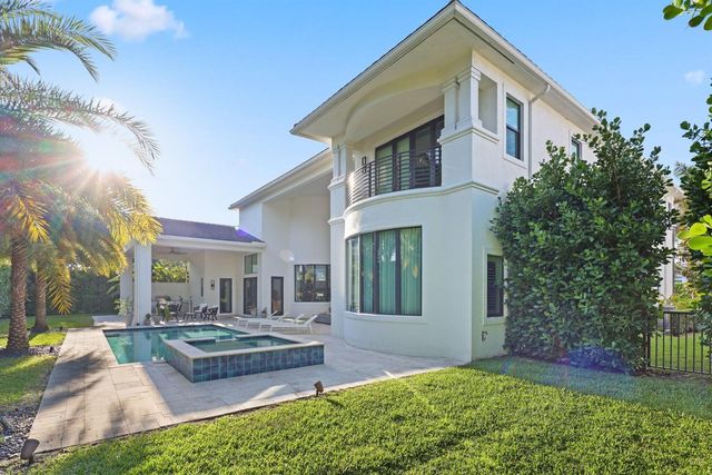 2702 NW 71st Boulevard, Boca Raton, FL 33496