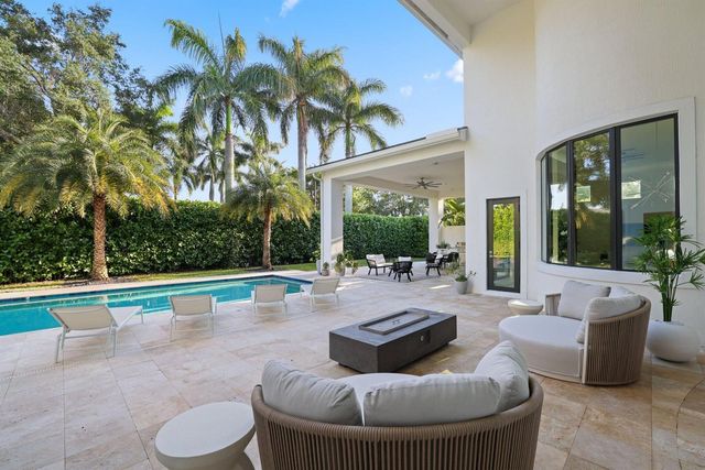 2702 NW 71st Boulevard, Boca Raton, FL 33496